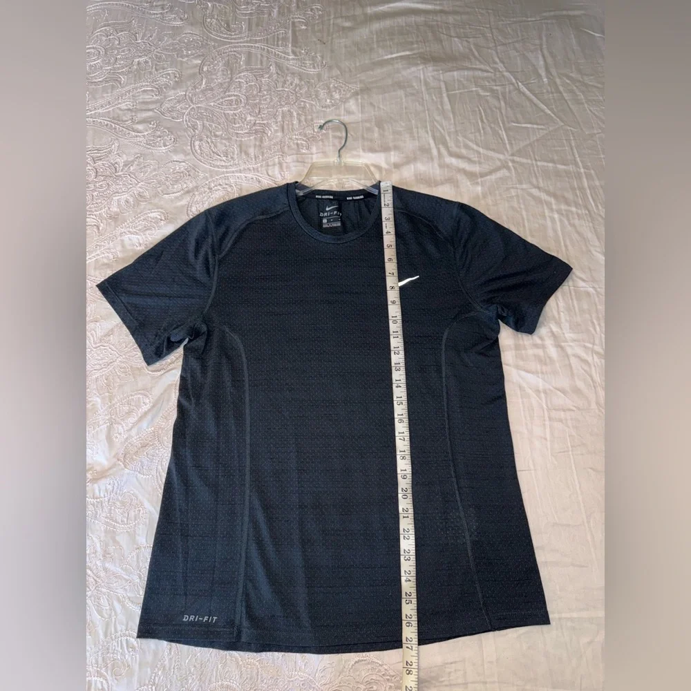Nike Running Dri-FIT Dark Gray Athletic Training Tee Size M